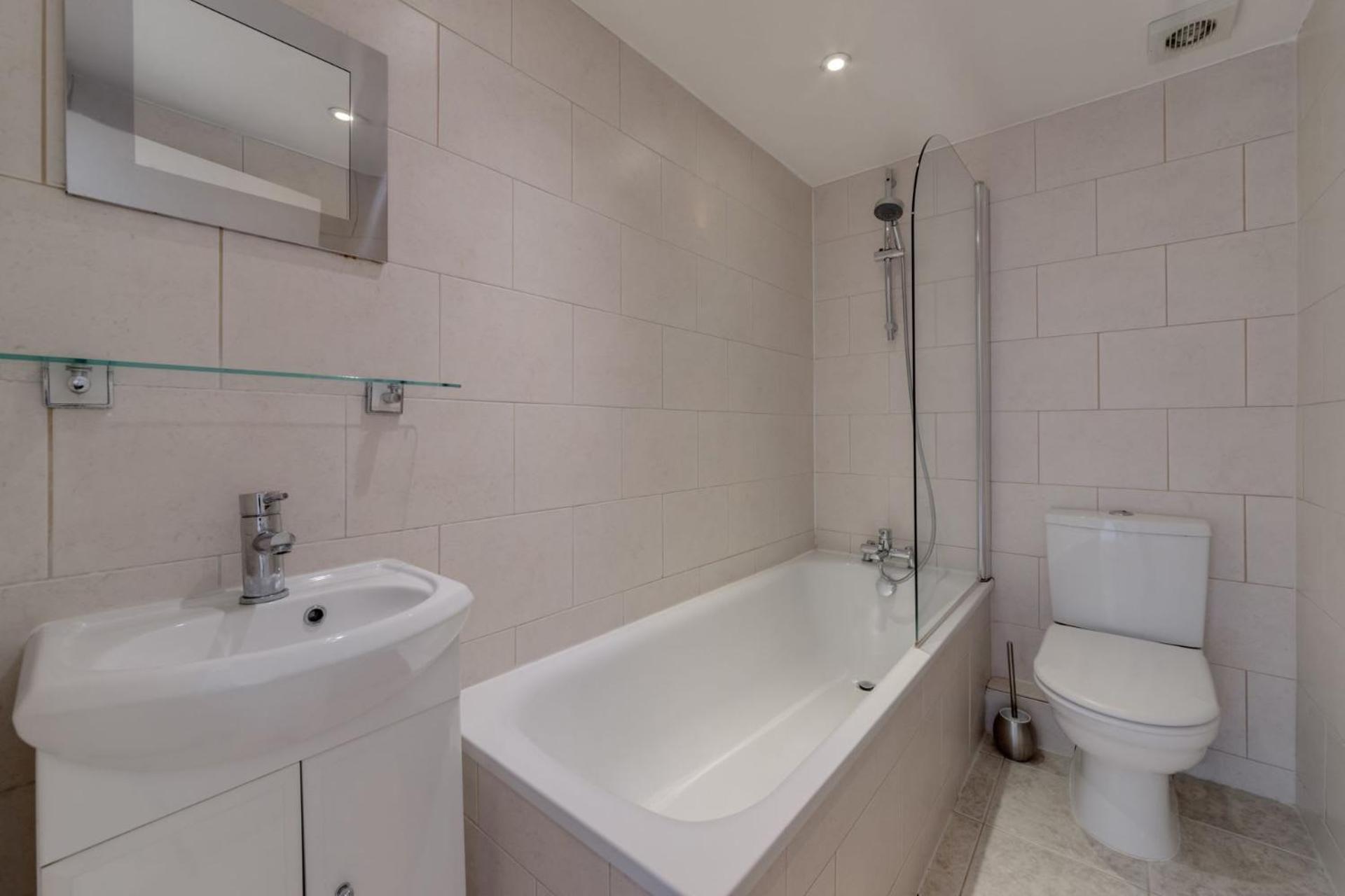 Apartment The Lipstick Palace - Fitzrovia - By Frankie Says